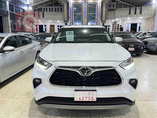 Toyota for sale in Iraq